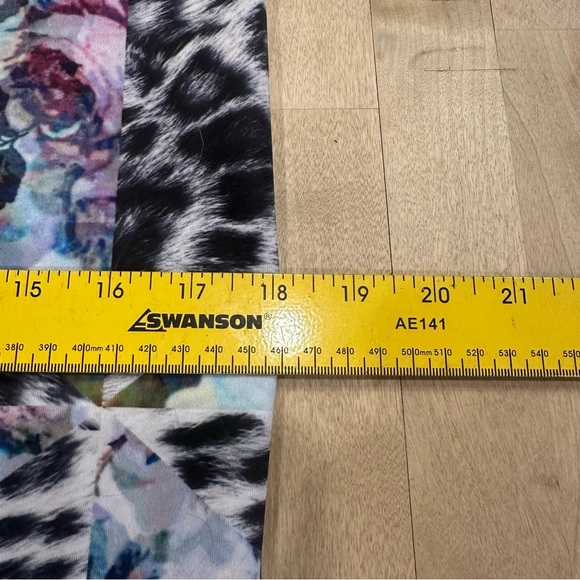 Thalia Sodi Animal and Floral Quilt Print Skirt knee Length Pencil Size Medium - Picture 9 of 11